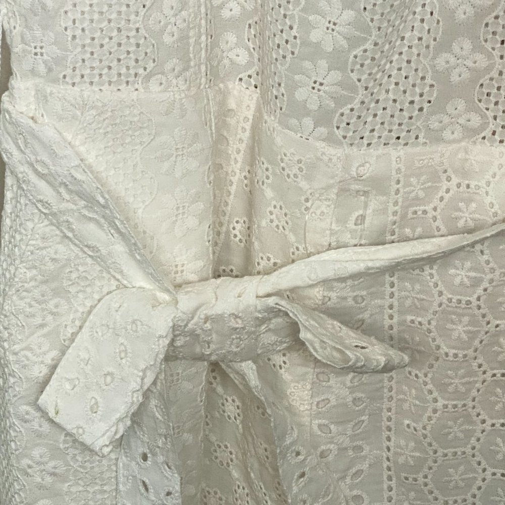 NWT Blank NYC White Eyelet Romper in Downtown Vibes - Picture 10 of 12